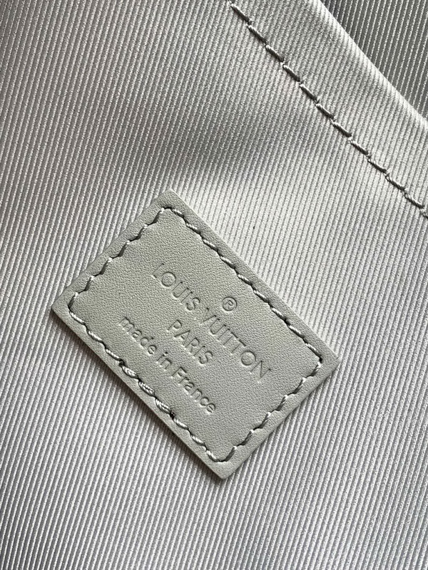 LV Handbags AAAA(Men)-193