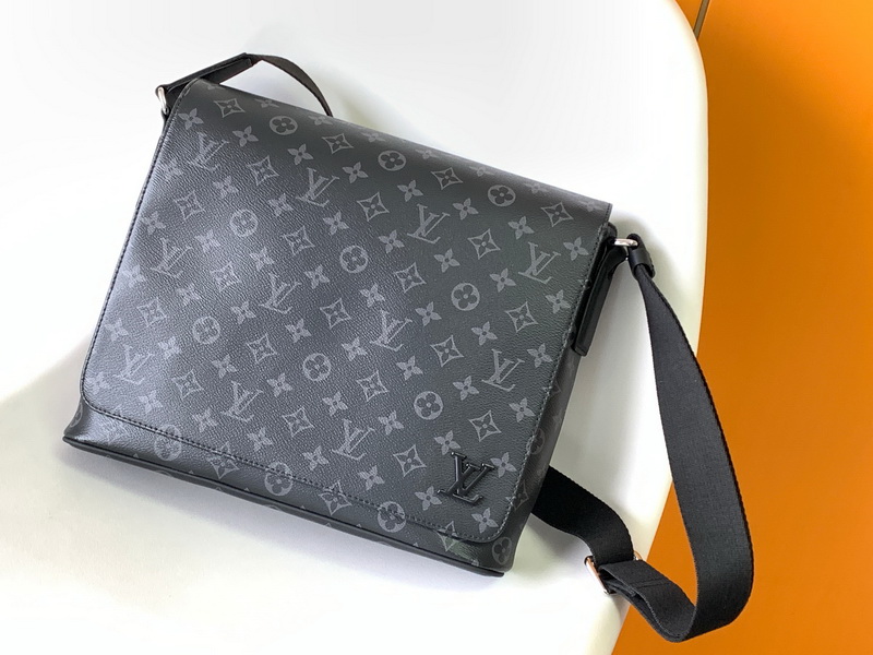 LV Handbags AAAA(Men)-197