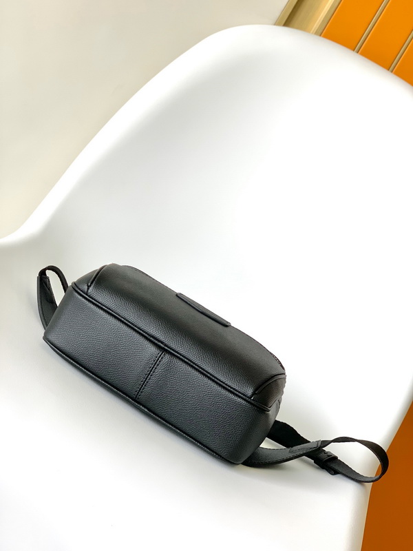 LV Handbags AAA(Men)-206