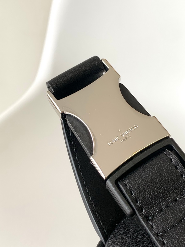 LV Handbags AAA(Men)-210