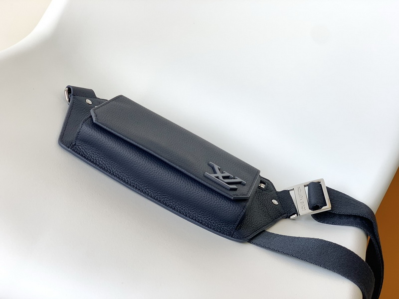 LV Handbags AAA(Men)-226