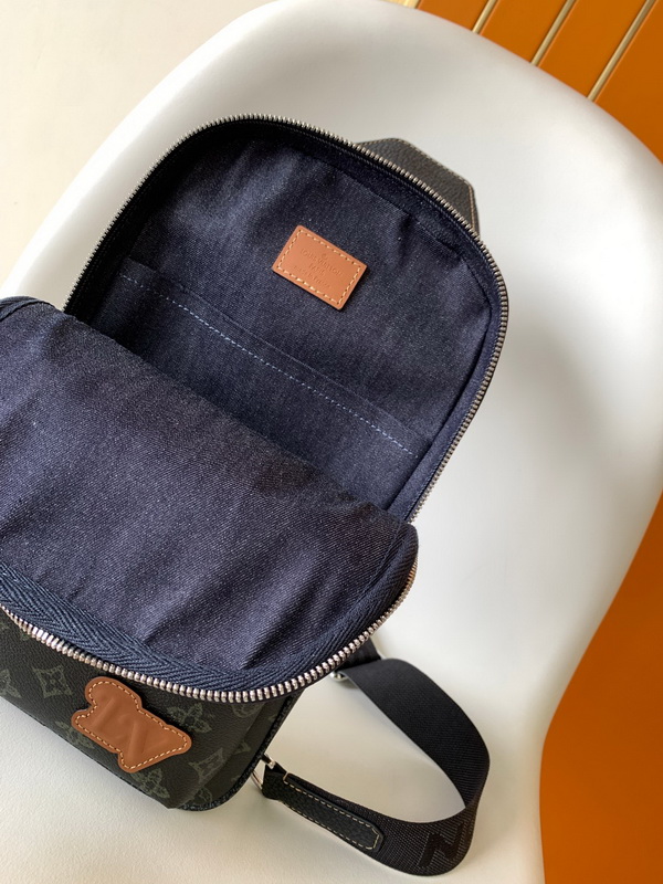 LV Handbags AAA(Men)-230