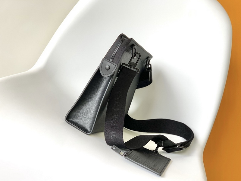 LV Handbags AAA(Men)-231