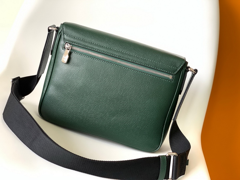 LV Handbags AAA(Men)-251