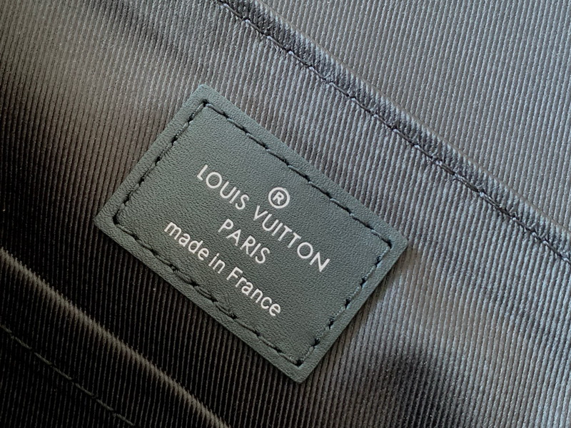 LV Handbags AAA(Men)-252