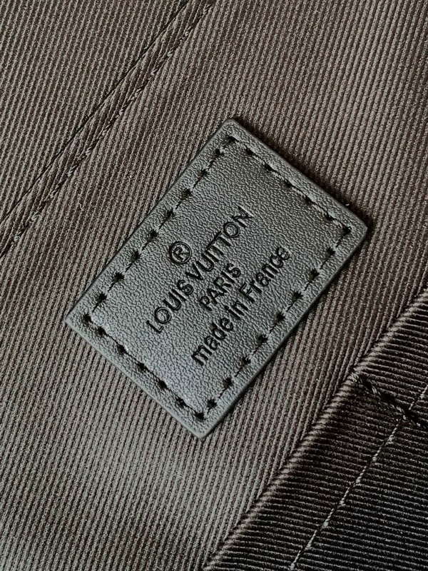 LV Handbags AAA(Men)-255