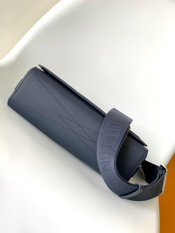 LV Handbags AAA(Men)-256