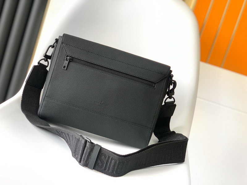 LV Handbags AAA(Men)-269