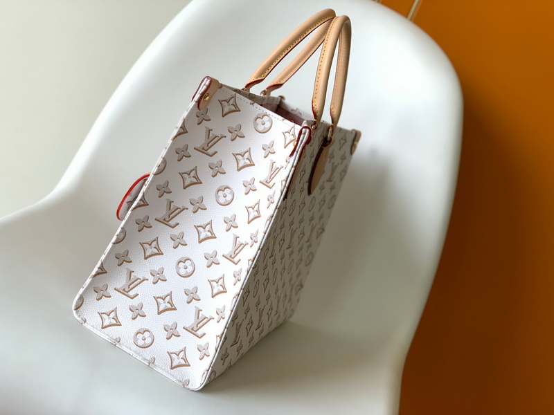 LV Handbags AAA(Women)-562