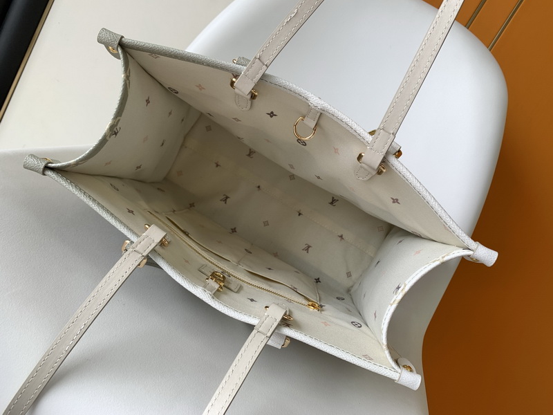 LV Handbags AAA(Women)-618