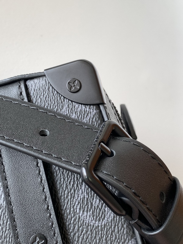 LV Handbags AAA(Women)-641