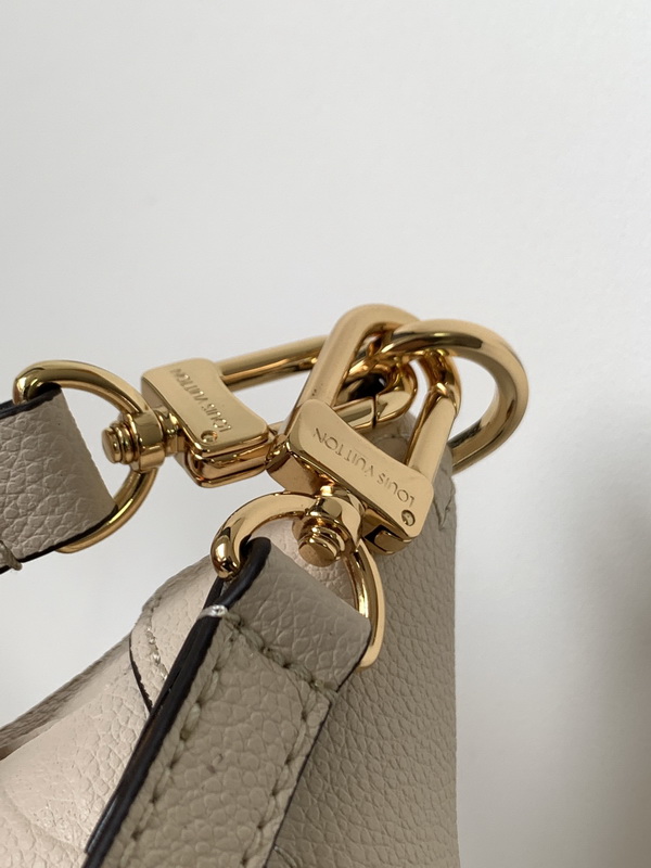 LV Handbags AAA(Women)-665