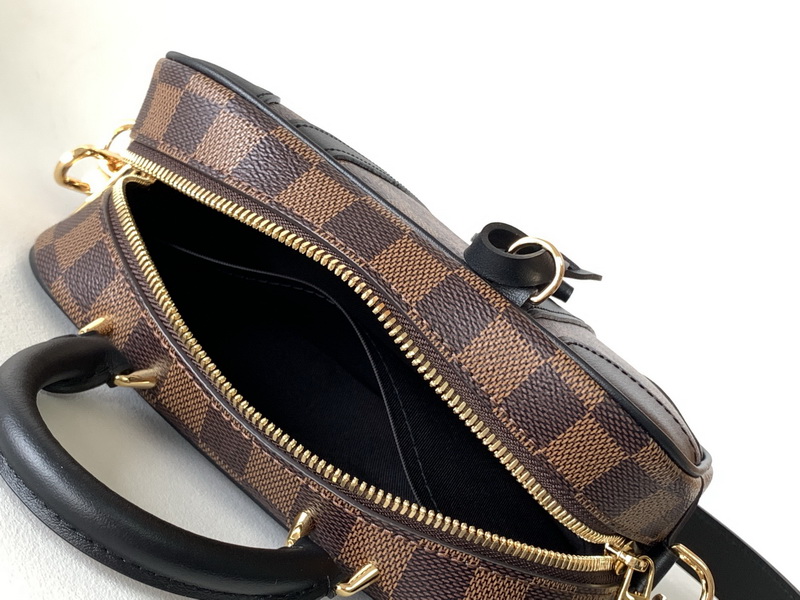 LV Handbags AAA(Women)-667