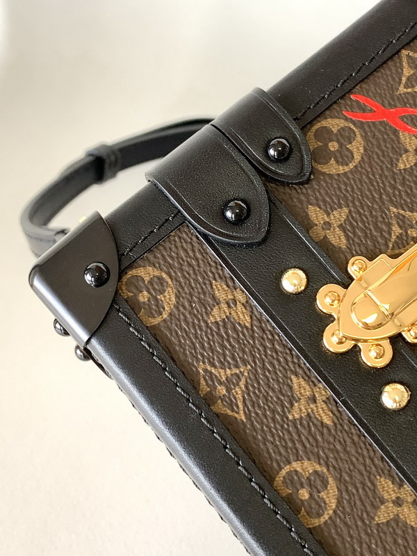 LV Handbags AAA(Women)-674