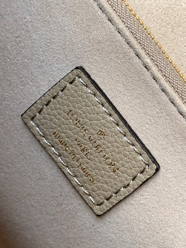 LV Handbags AAA(Women)-684
