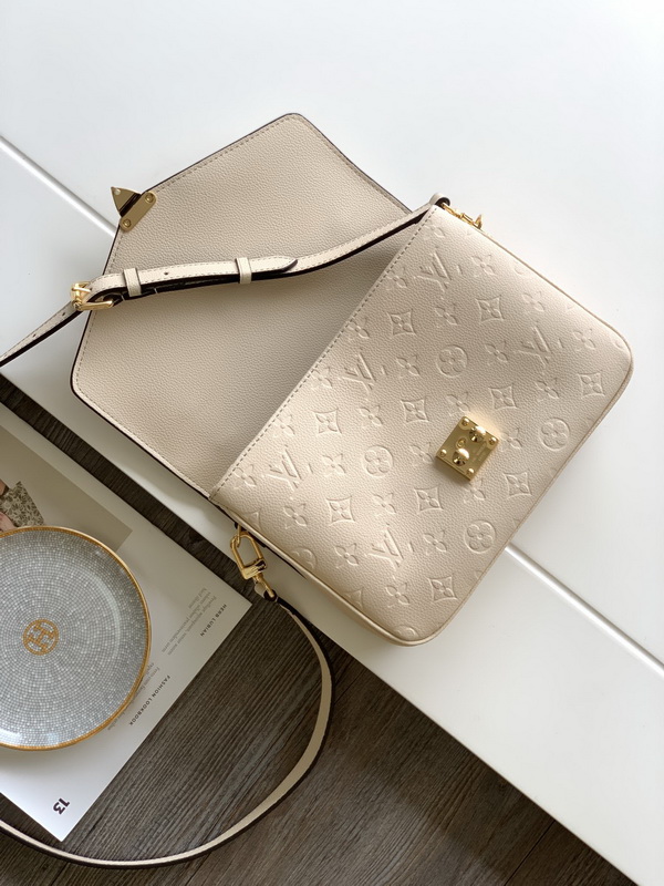 LV Handbags AAA(Women)-724