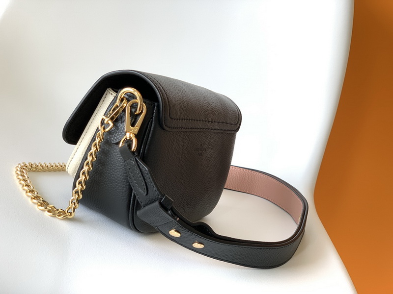 LV Handbags AAA(Women)-737