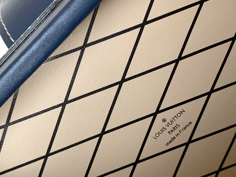 LV Handbags AAA(Women)-739