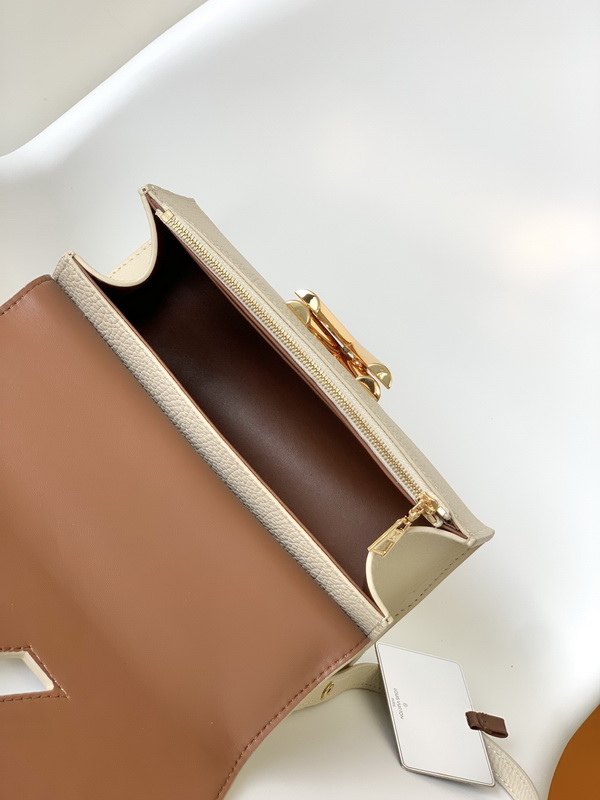 LV Handbags AAA(Women)-741