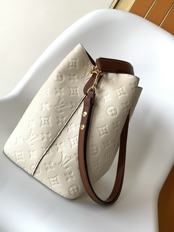LV Handbags AAA(Women)-754