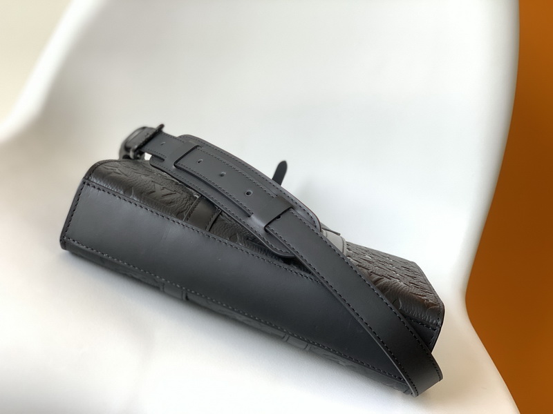 LV Handbags AAA(Women)-783