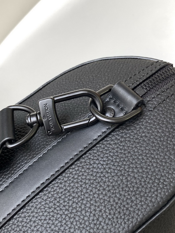 LV Handbags AAA(Women)-828