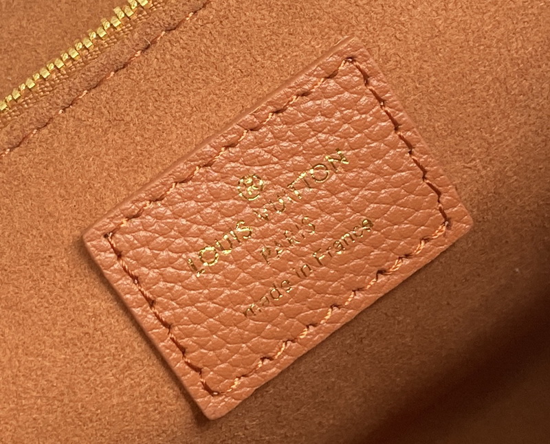 LV Handbags AAA(Women)-838