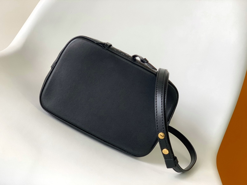 LV Handbags AAA(Women)-865