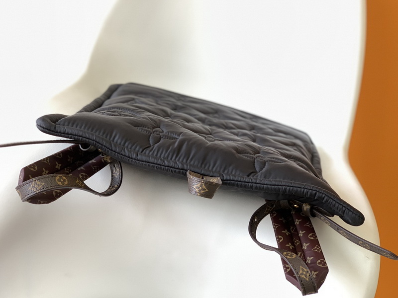 LV Backpack(AAA)-134