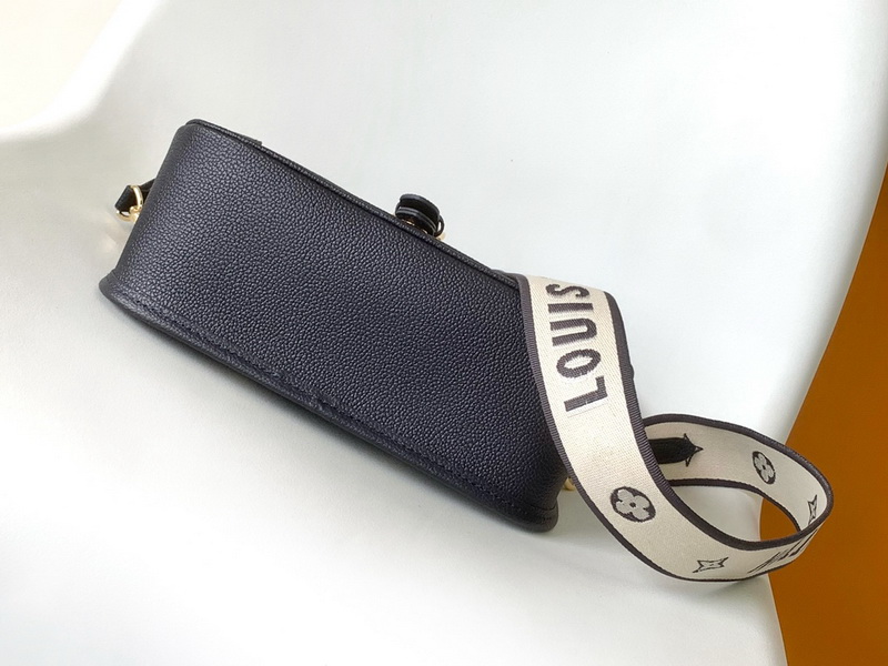 LV Handbags AAA(Women)-1638