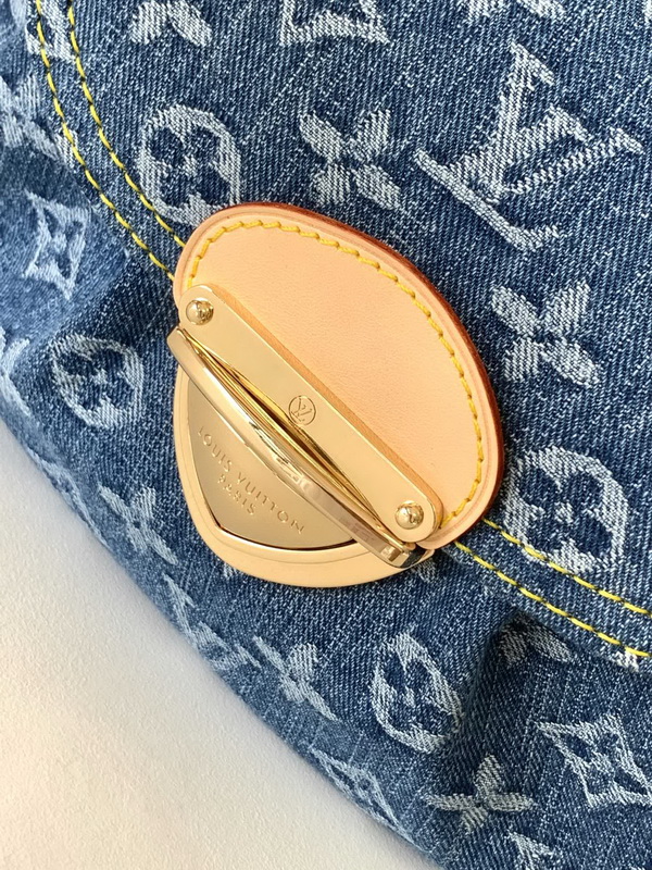 LV Handbags AAA(Women)-1700