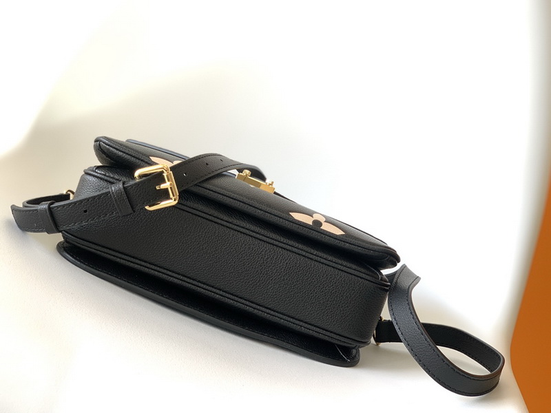 LV Handbags AAA(Women)-1702