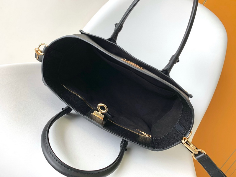 LV Handbags AAA(Women)-1911