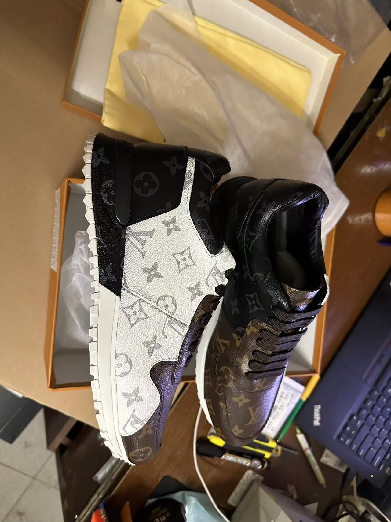 LV Shoes AAA(Women)-086