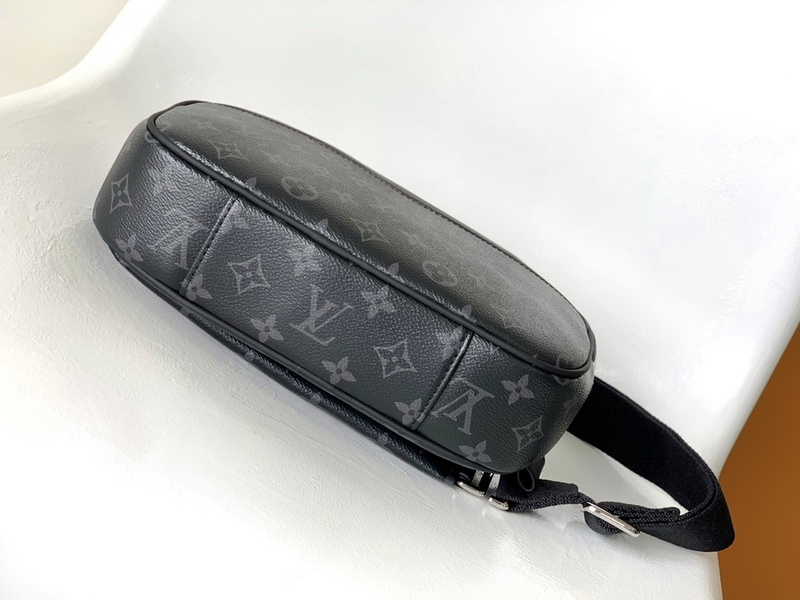 LV Handbags AAA(Men)-293