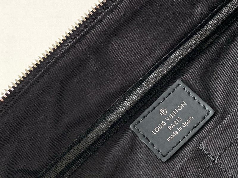 LV Handbags AAA(Men)-293