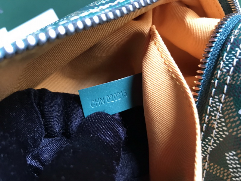 Go*ard handbags aaa(men)-019