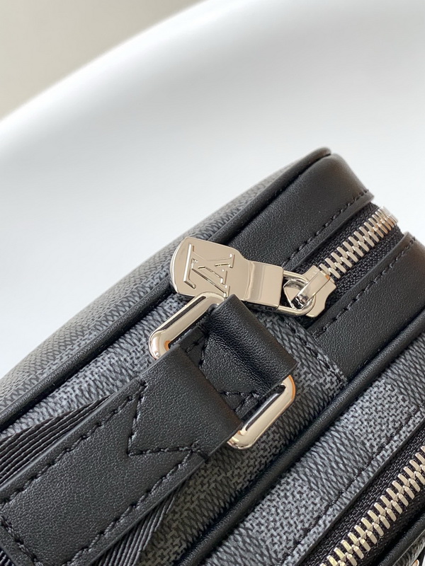 LV Handbags AAA(Men)-316