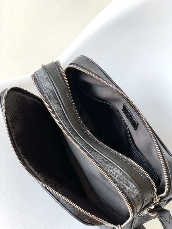 LV Handbags AAA(Men)-316