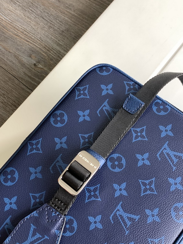 LV Handbags AAA(Men)-320