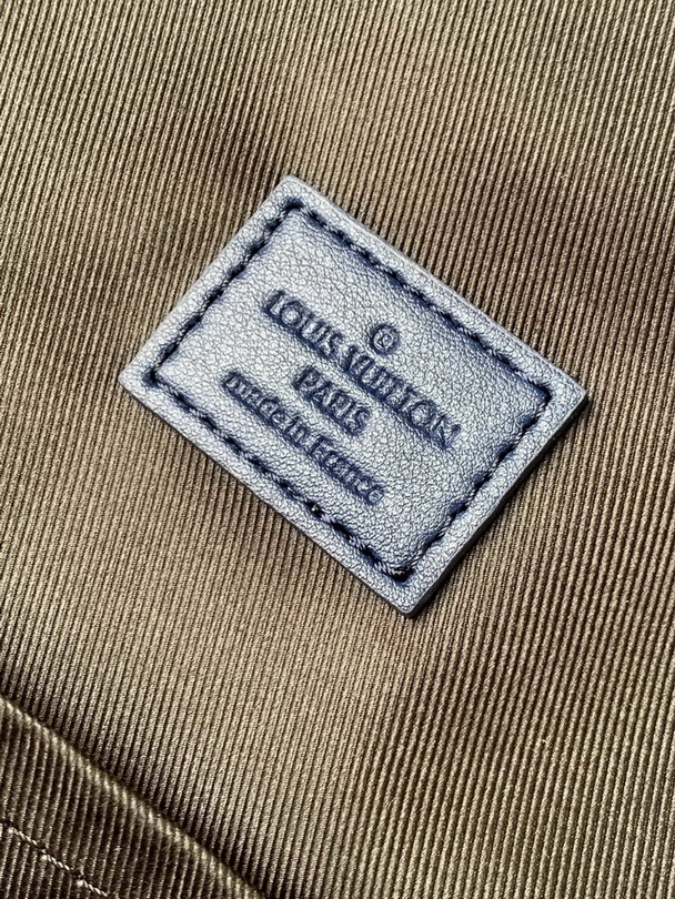 LV Backpack(AAA)-173