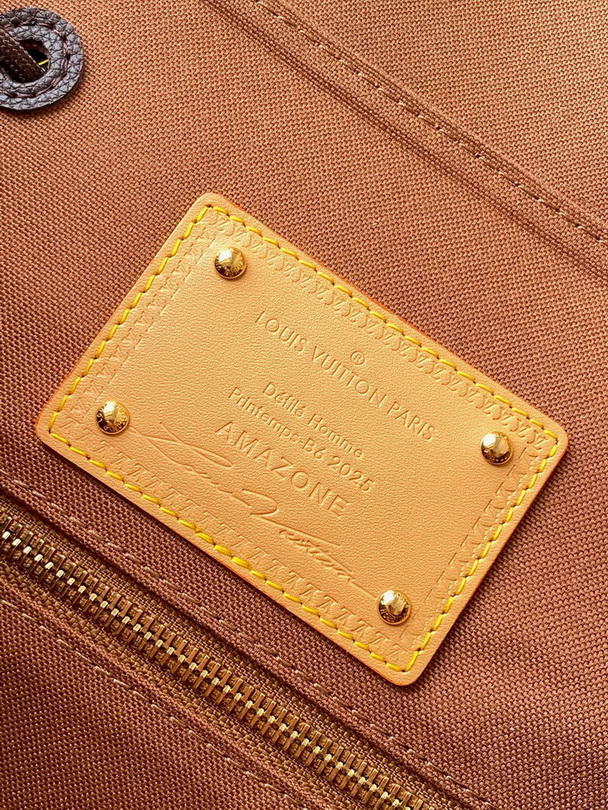 LV Backpack(AAA)-197