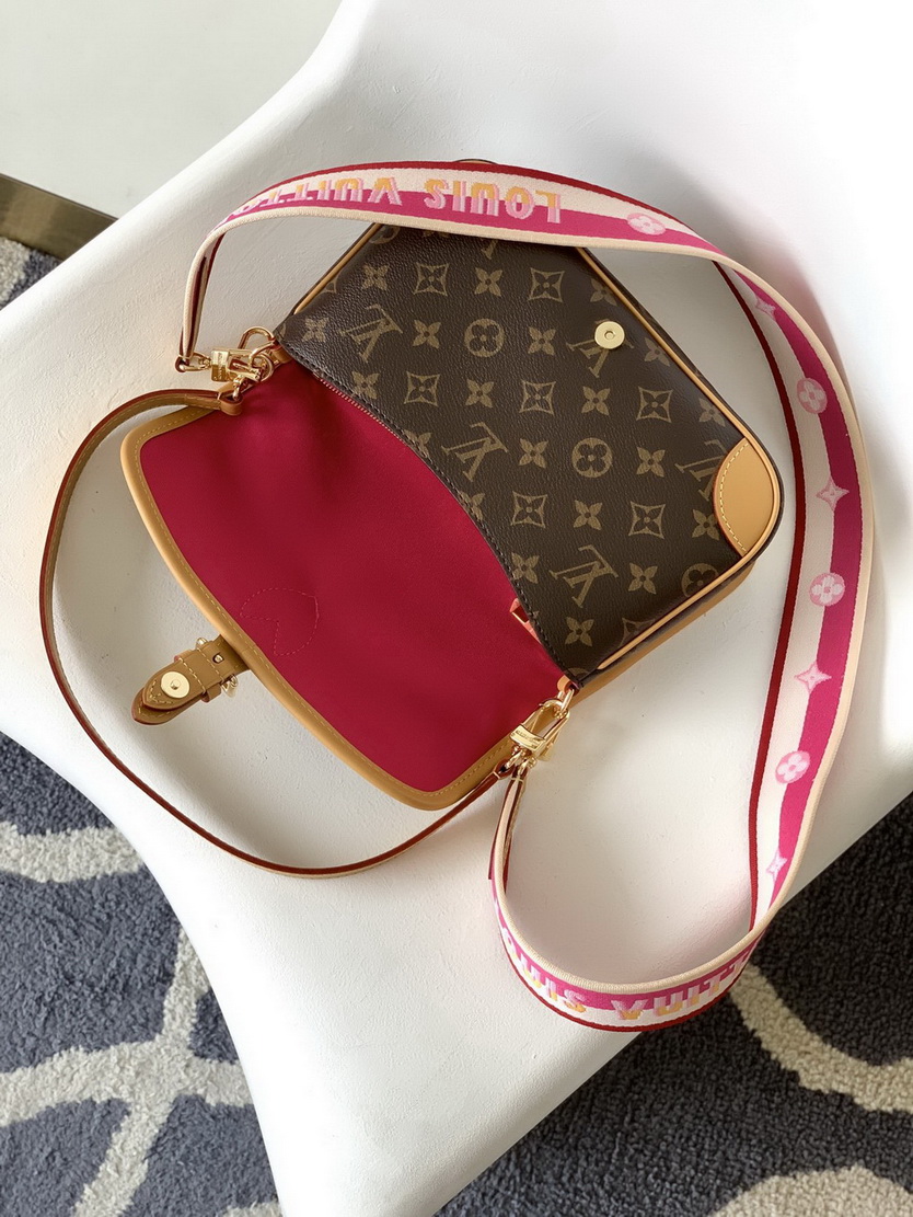 LV Bag-NFC(AAA)-045