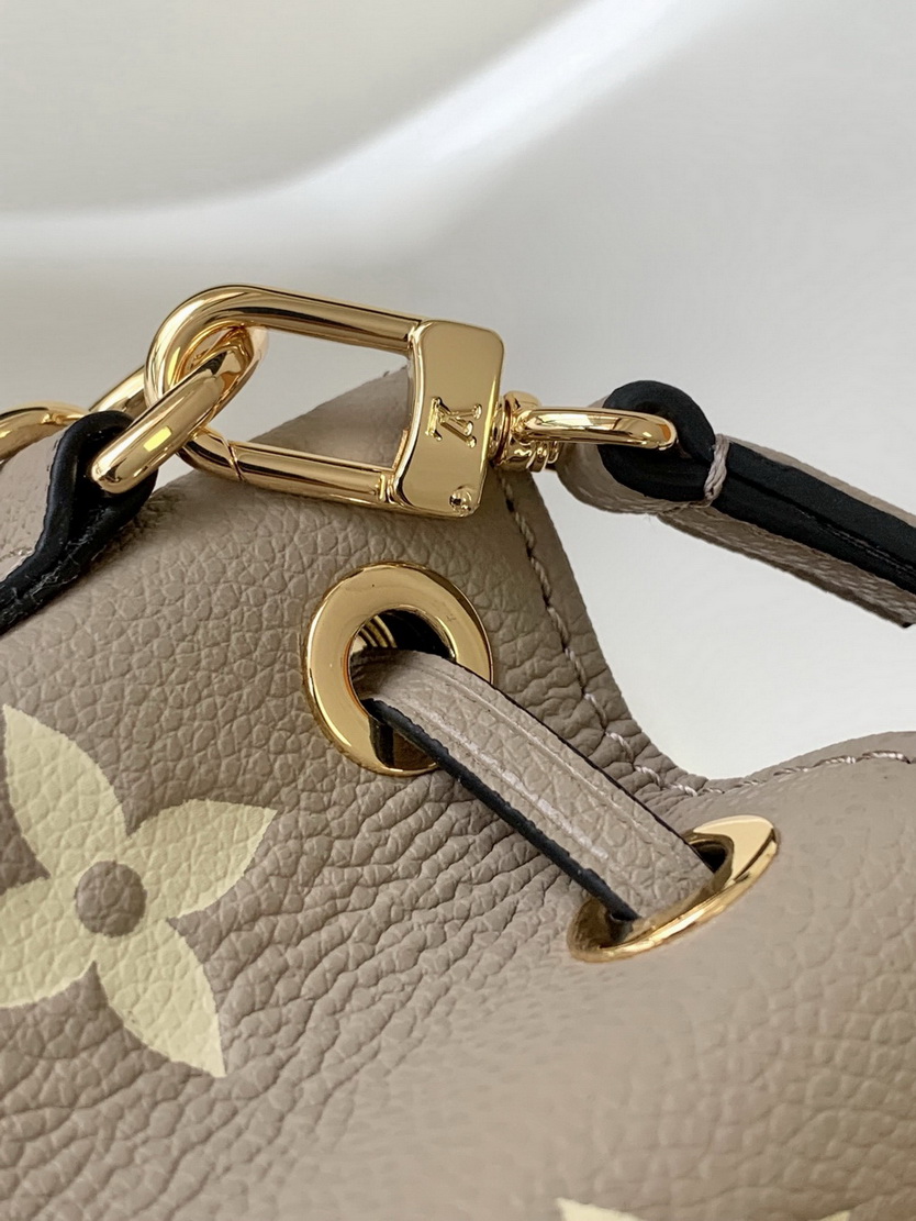 LV Bag-NFC(AAA)-067