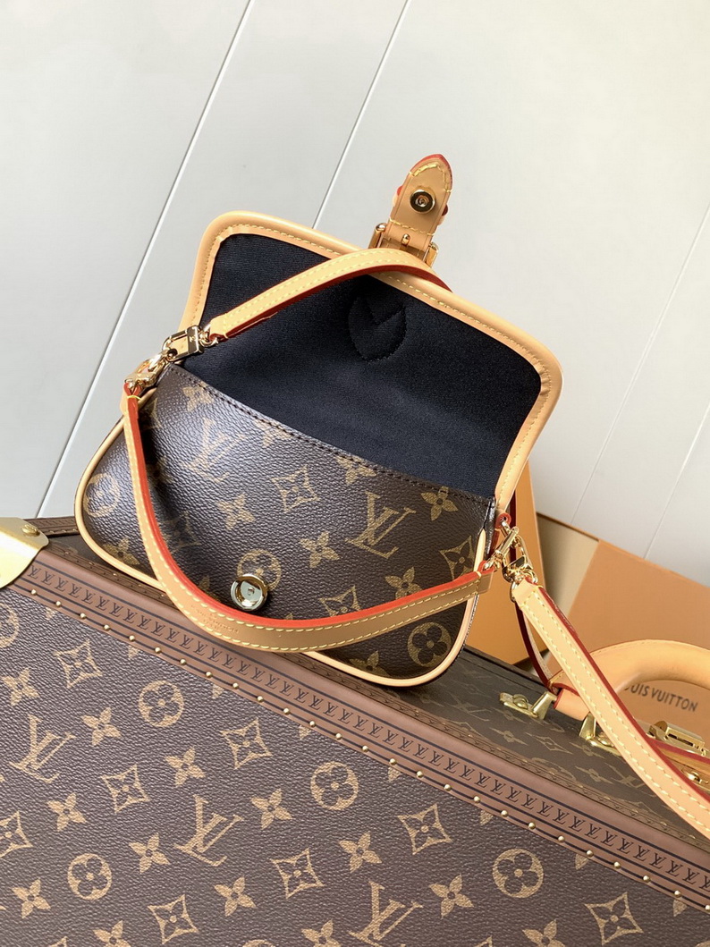 LV Bag-NFC(AAA)-071