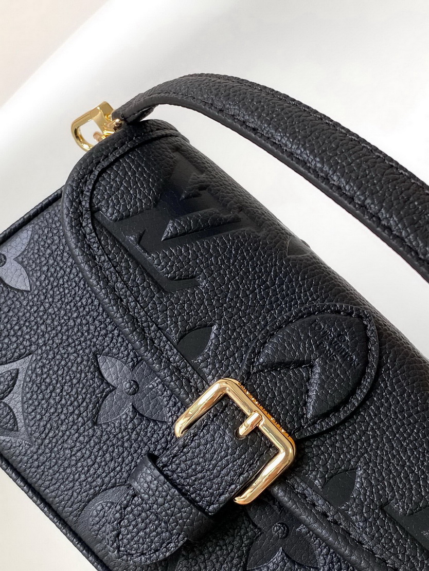 LV Bag-NFC(AAA)-079