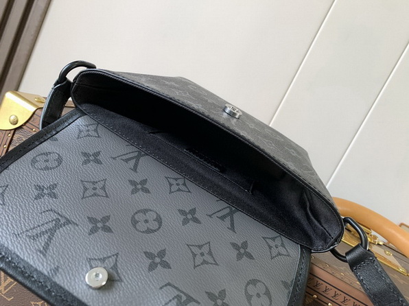 LV Bag-NFC(AAA)-110