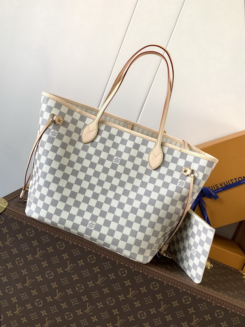 LV Bag-NFC(AAA)-153