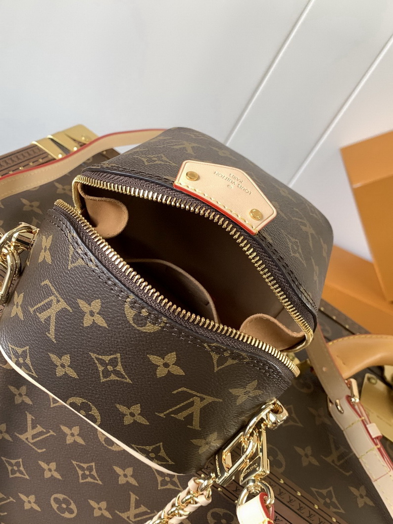 LV Bag-NFC(AAA)-233