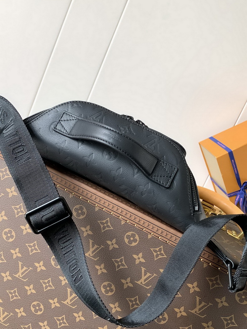 LV Bag-NFC(AAA)-251